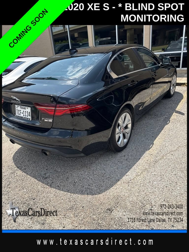 Used 2020 Jaguar XE S RWD image 5