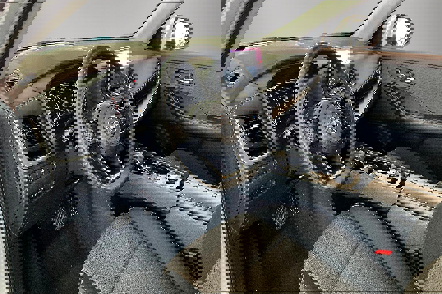 Used 2023 Nissan Rogue SV image 17