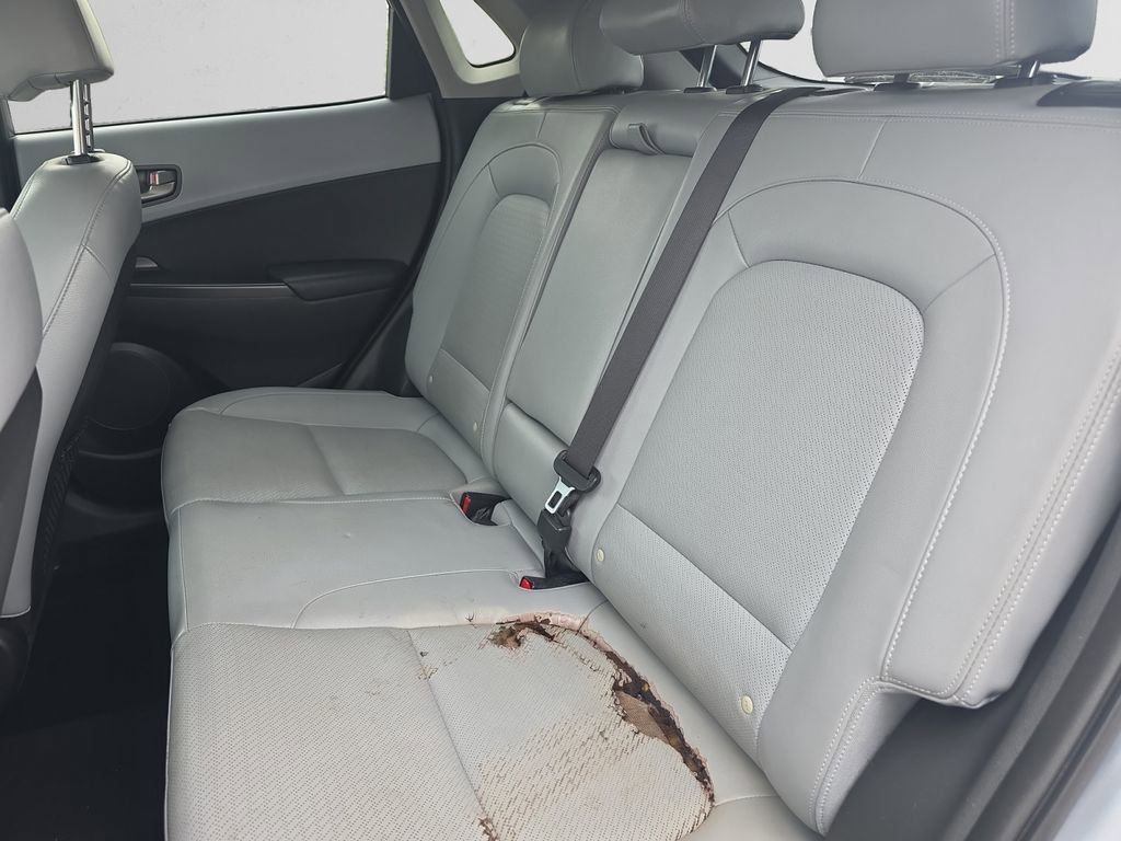 Used 2021 Hyundai Kona Limited AWD/4WD image 14