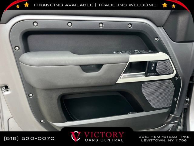 Used 2022 Land Rover Defender 110 X-Dynamic SE image 16