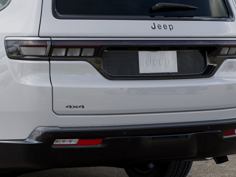New 2026 Jeep Grand Wagoneer L 4WD w/ Premium Group I image 13