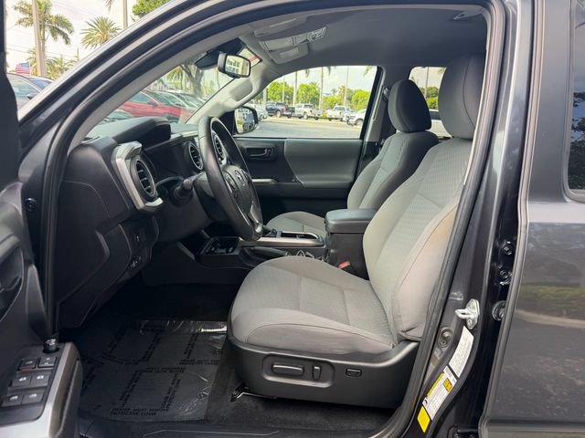 Used 2023 Toyota Tacoma SR5 w/ Technology Package RWD image 10
