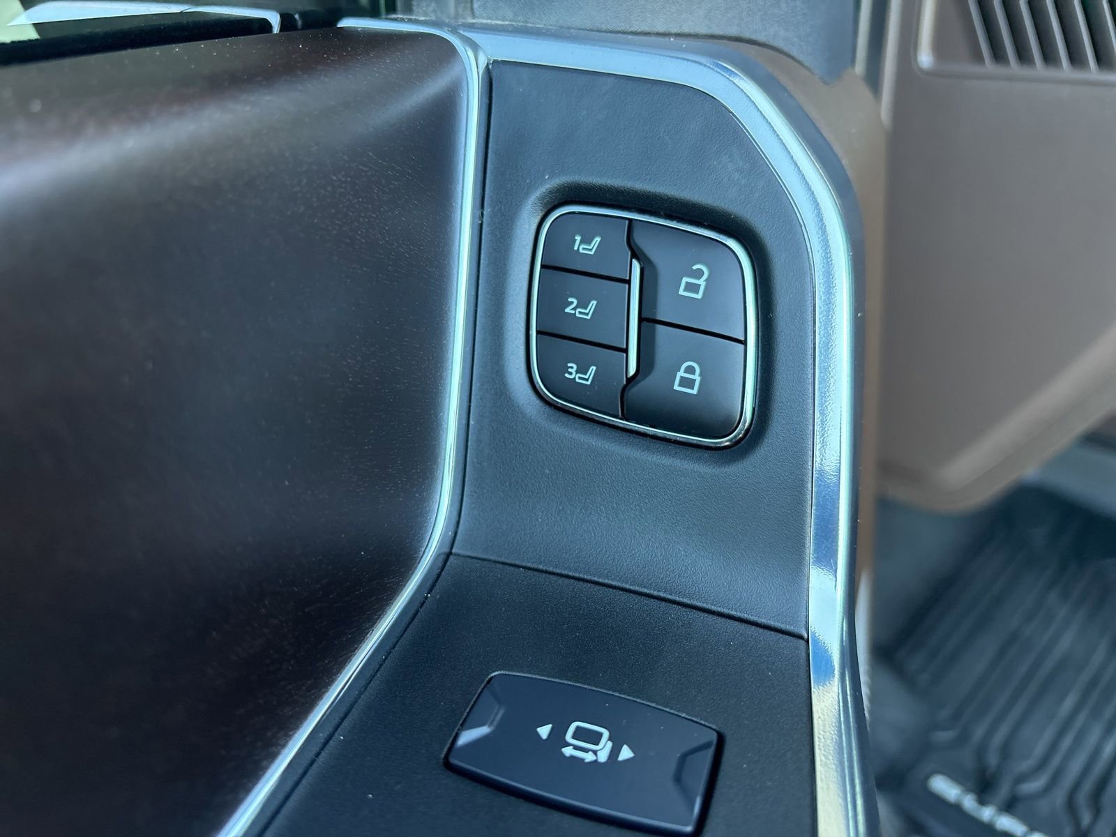 Used 2025 Ford F250 King Ranch AWD/4WD image 14