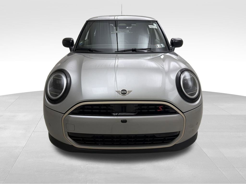 Certified 2025 MINI Cooper S image 4