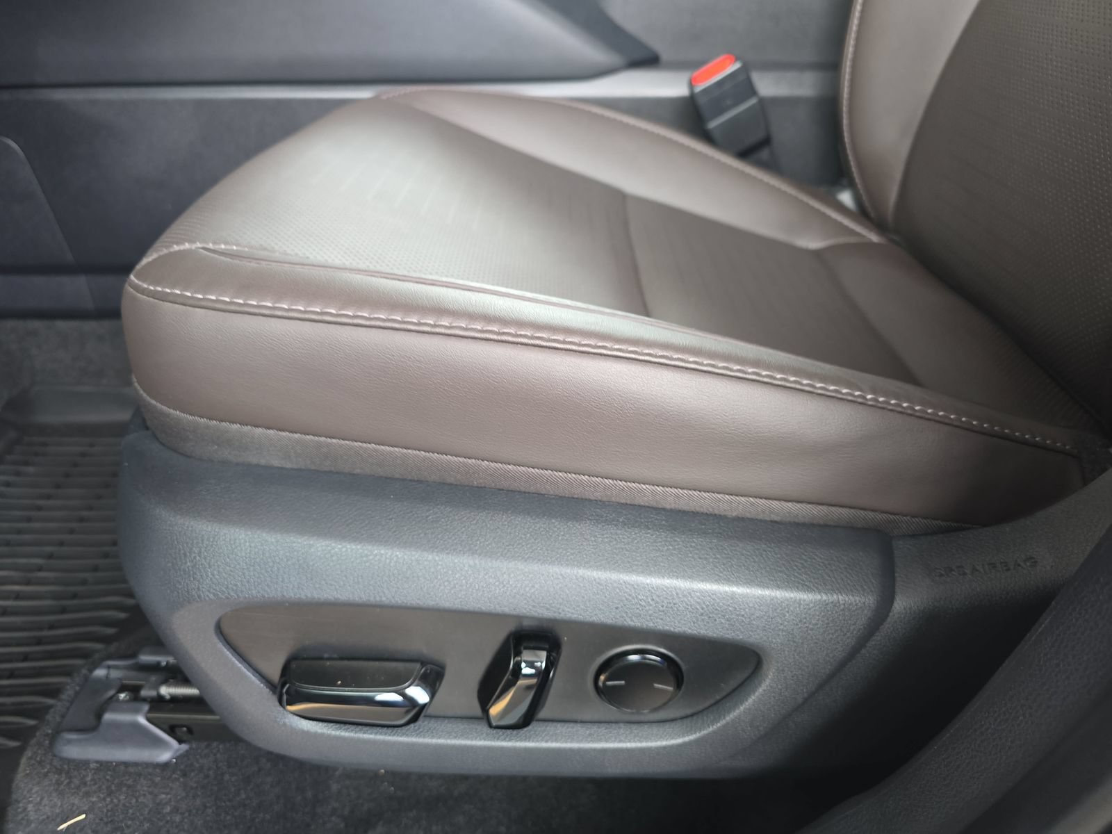 Used 2026 Lexus TX 350 AWD w/ Technology Package image 32