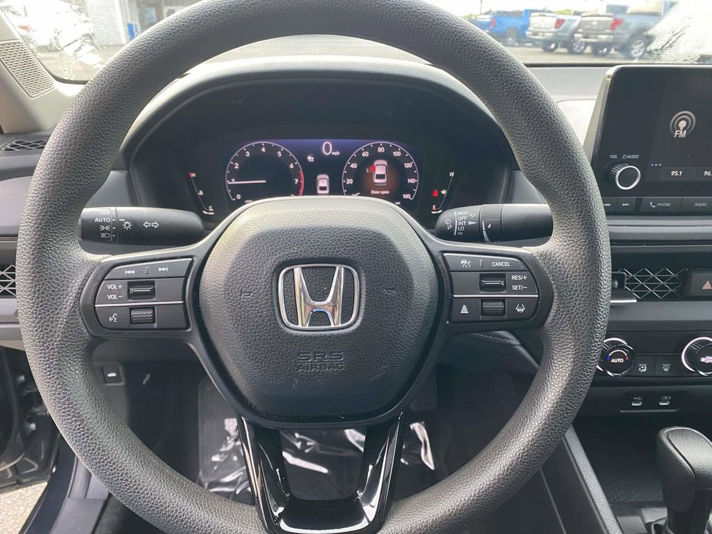 Used 2024 Honda Accord EX image 17