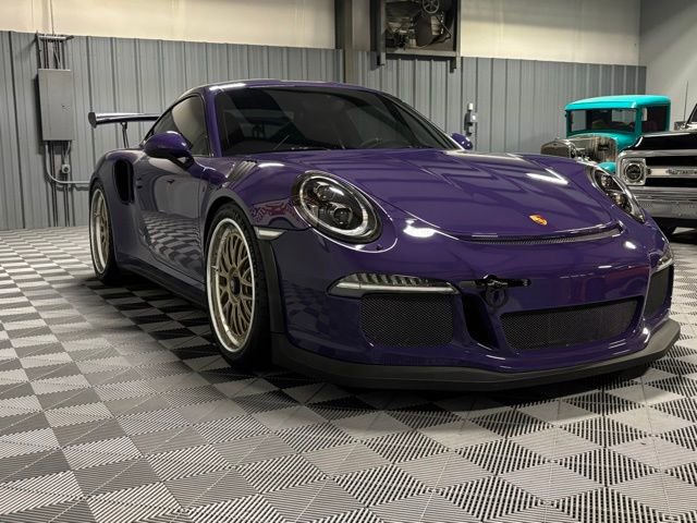 Used 2016 Porsche 911 GT3 RS RWD image 3