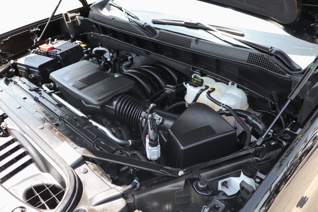 Used 2025 Chevrolet Silverado 1500 LT w/ Texas Edition Plus image 13