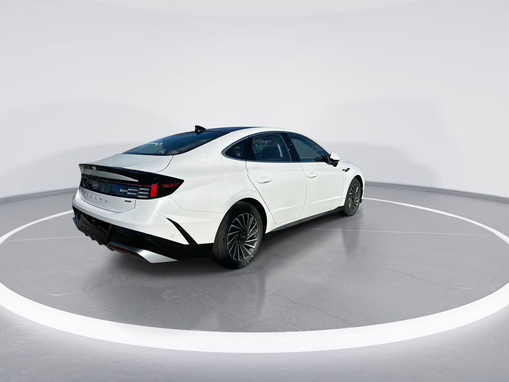 New 2025 Hyundai Sonata Limited FWD image 6