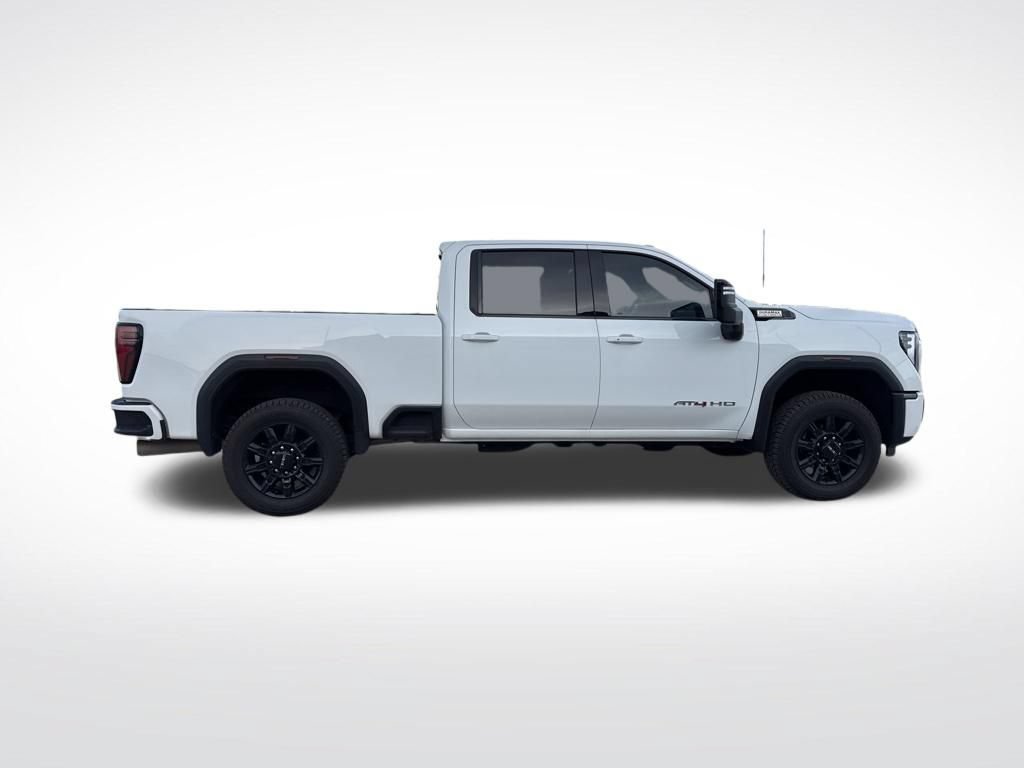 Used 2024 GMC Sierra 2500 AT4 w/ AT4 Premium Plus Package AWD/4WD image 13