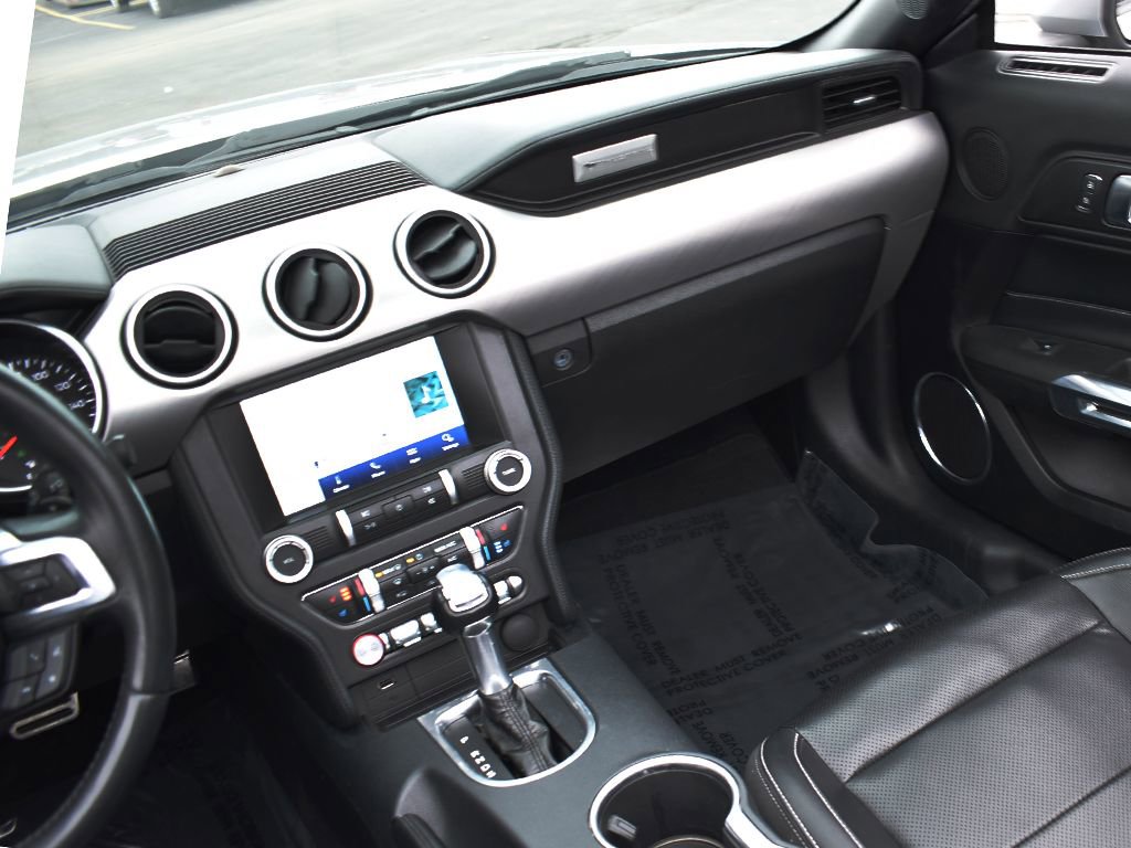 Used 2021 Ford Mustang Premium RWD image 17