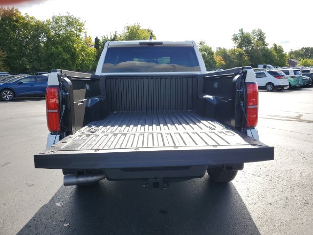 New 2026 Toyota Tacoma TRD Off-Road AWD/4WD image 8
