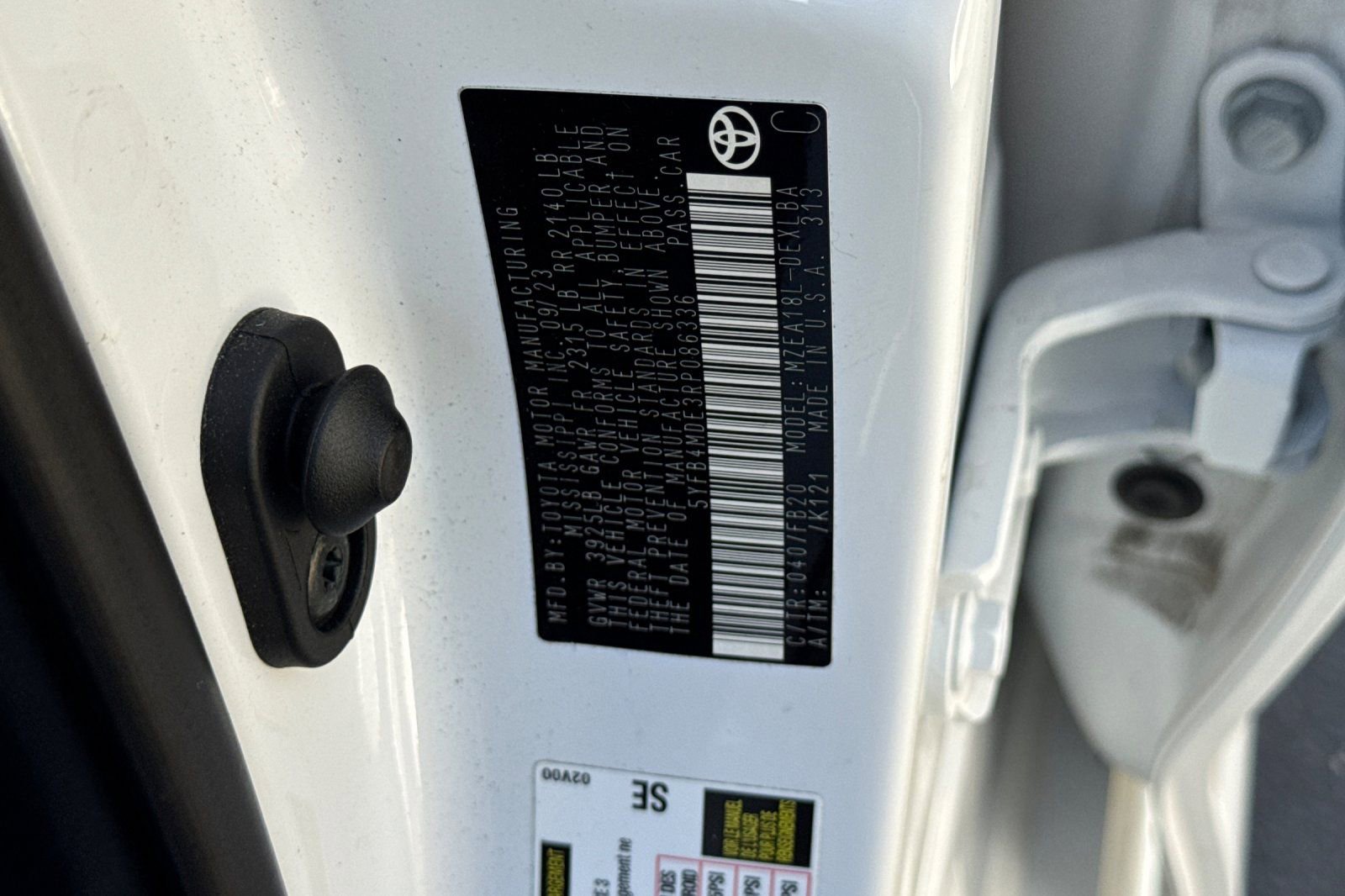 Used 2024 Toyota Corolla LE image 27