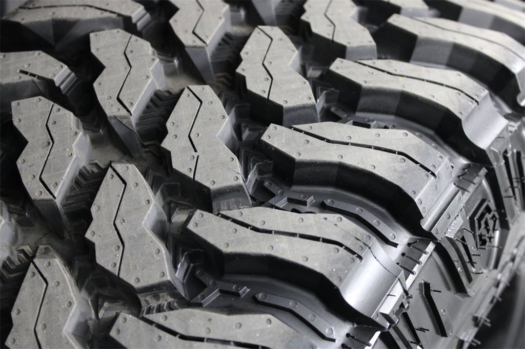 Used 2021 Chevrolet Silverado 2500 LT w/ Fleet Comfort Package image 16