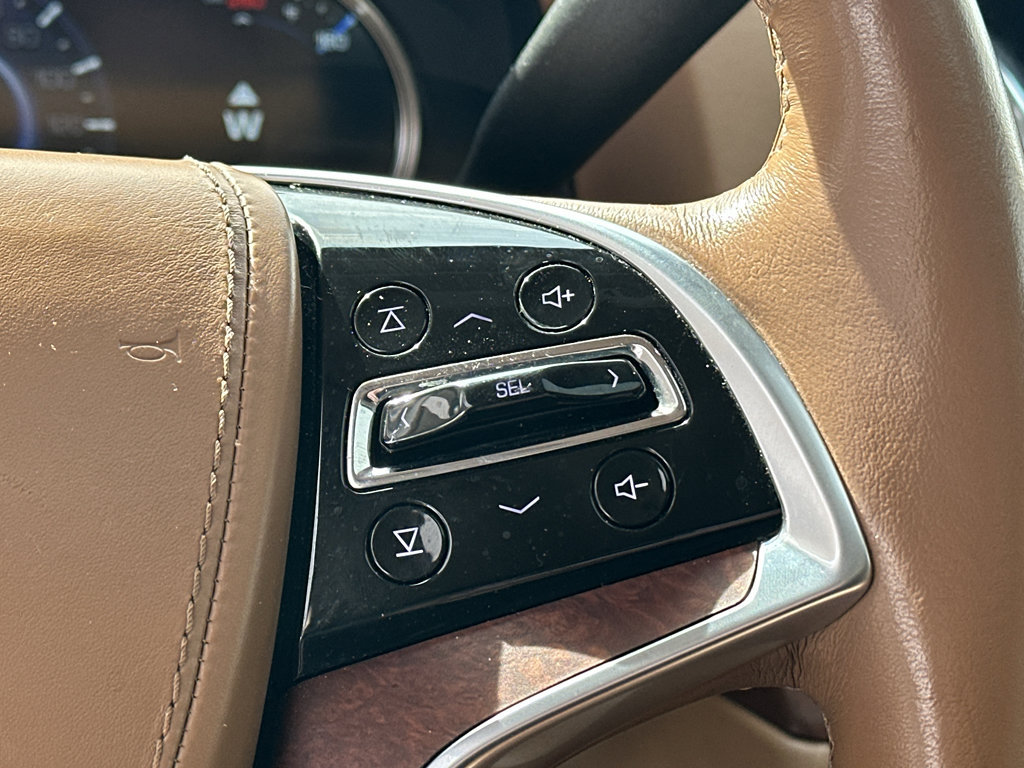 Used 2016 Cadillac Escalade Platinum image 17