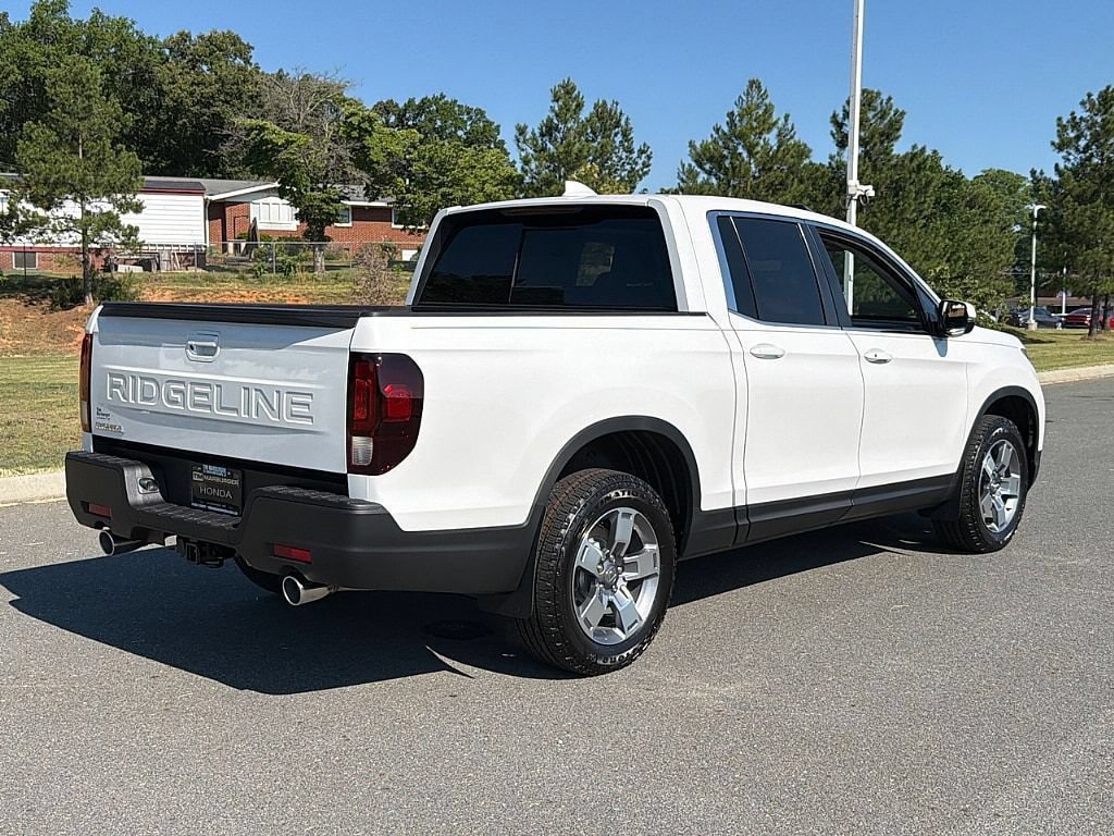 New 2026 Honda Ridgeline RTL image 2