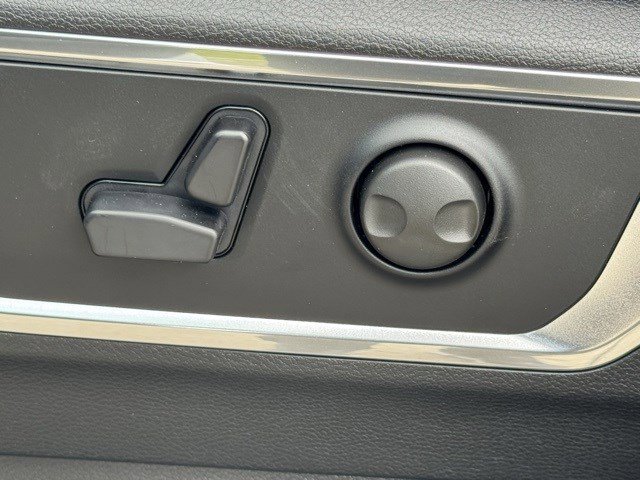 New 2026 RAM 1500 Laramie w/ Night Edition image 13