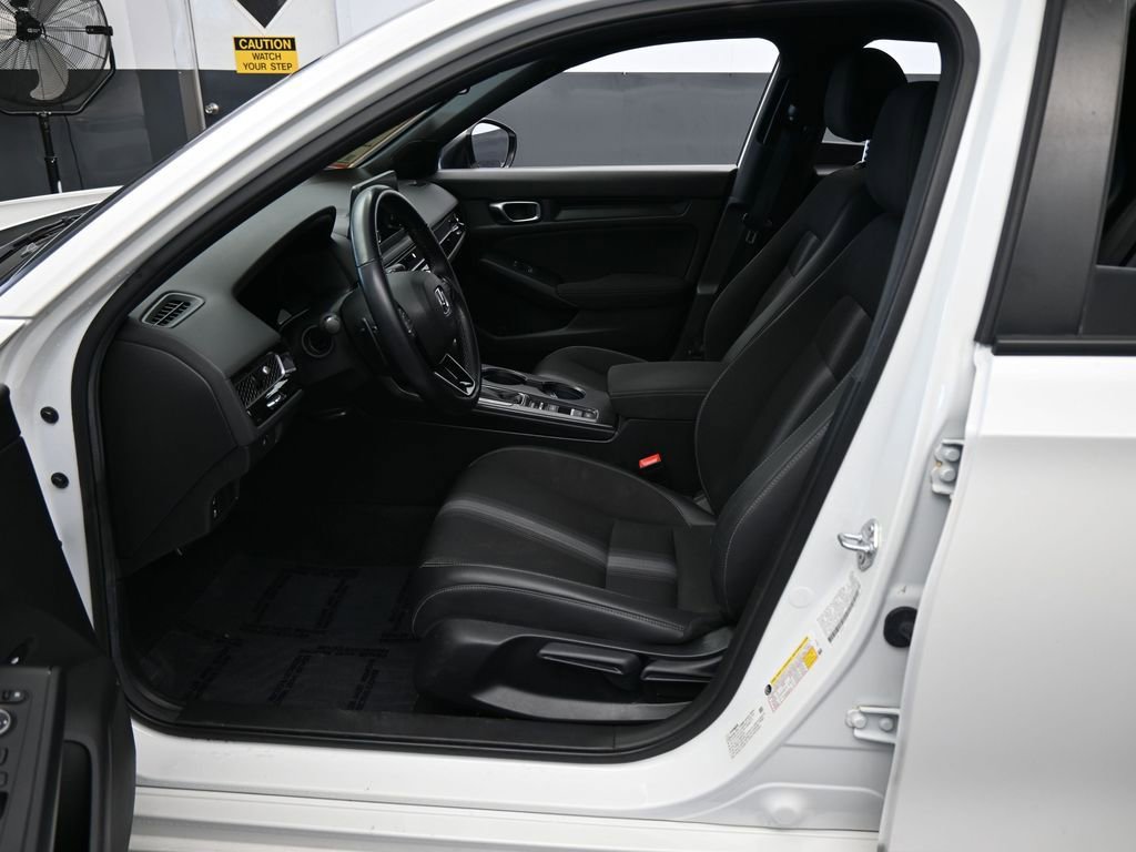 Used 2024 Honda Civic Sport image 11