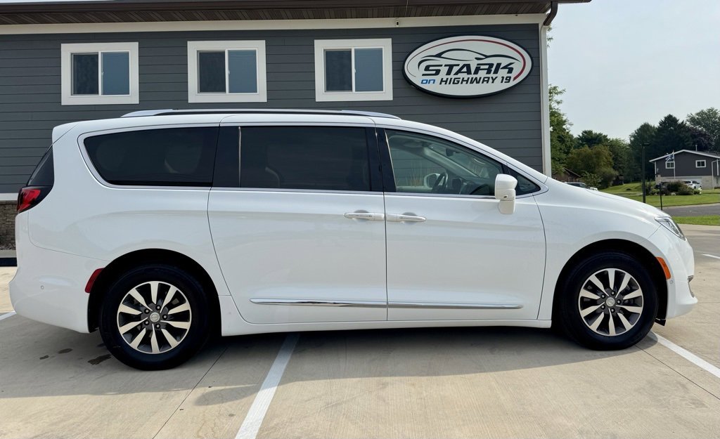 Used 2020 Chrysler Pacifica Touring-L Plus