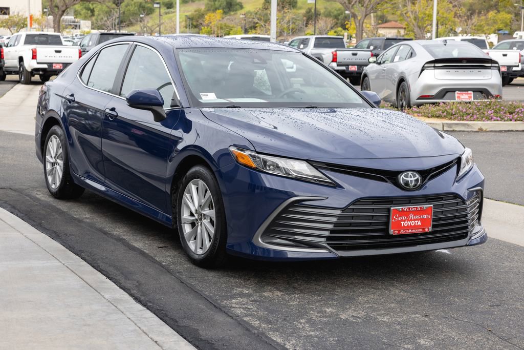 Certified 2023 Toyota Camry LE image 3