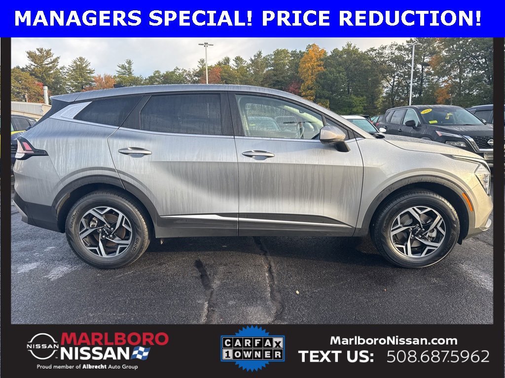 Used 2024 Kia Sportage LX image 8