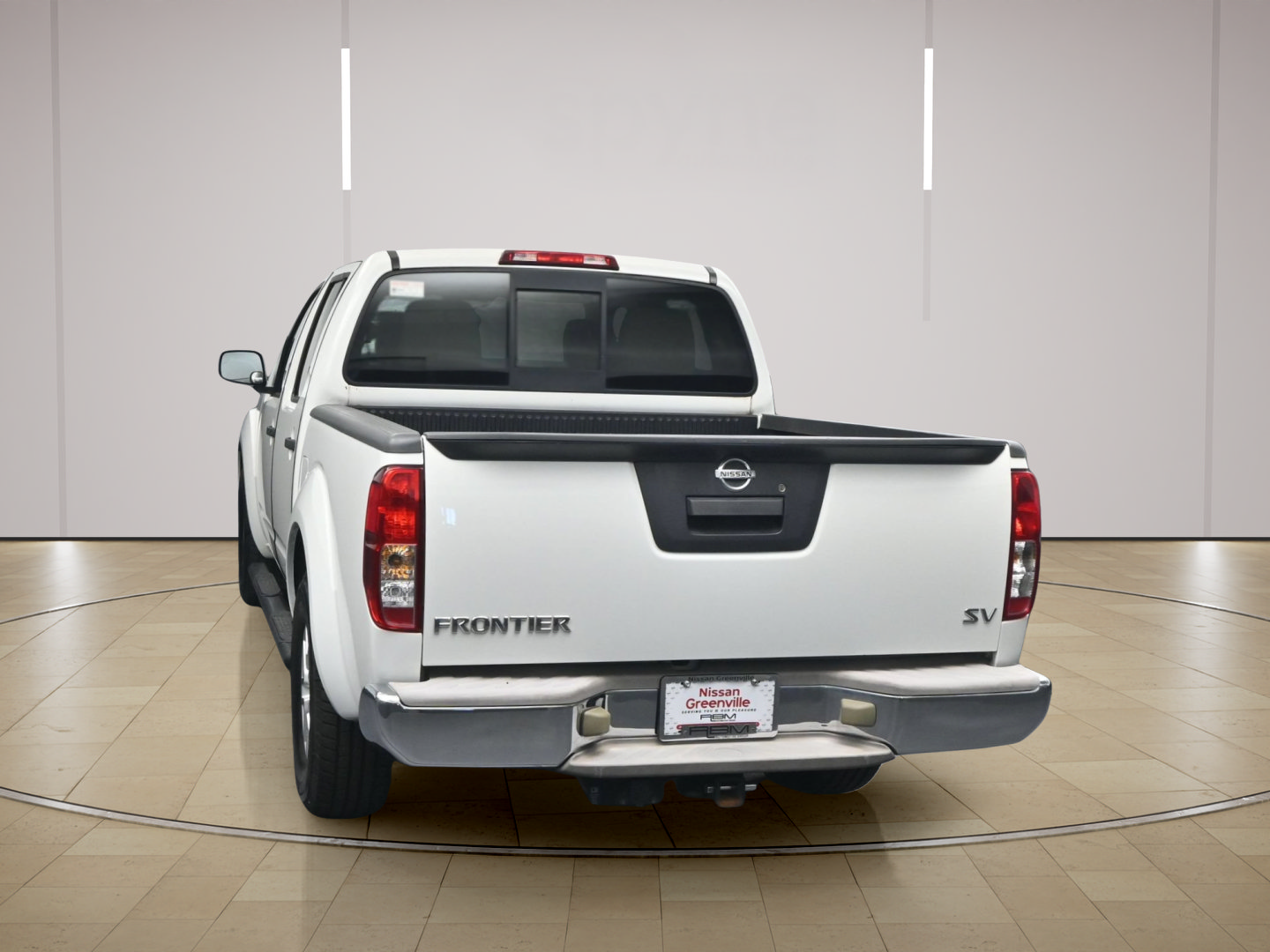 Used 2014 Nissan Frontier SV RWD image 6