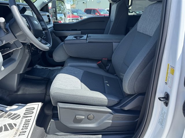 New 2026 Ford F350 XLT image 21