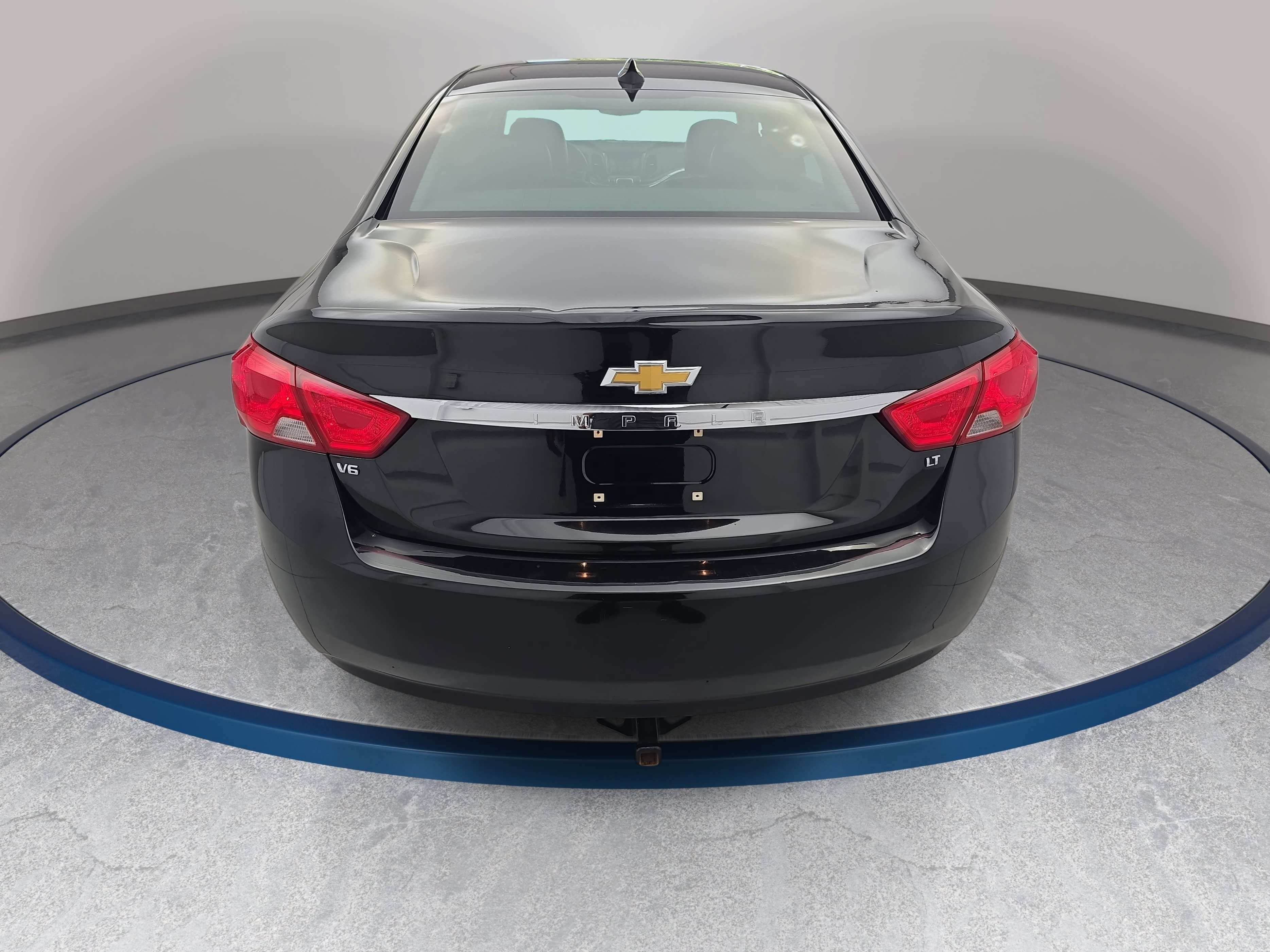 Used 2017 Chevrolet Impala LT FWD image 6