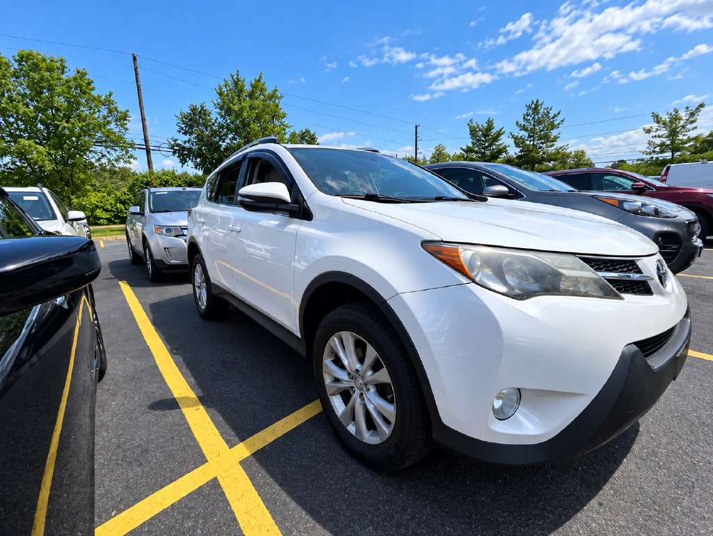 Used 2014 Toyota RAV4 Limited w/ Technology Package