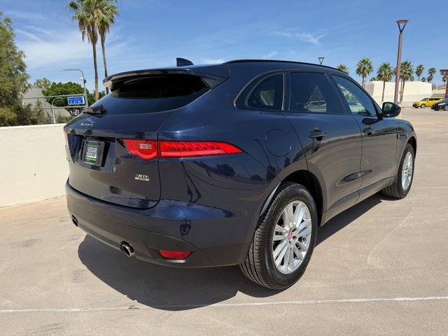 Used 2019 Jaguar F-PACE Prestige image 19