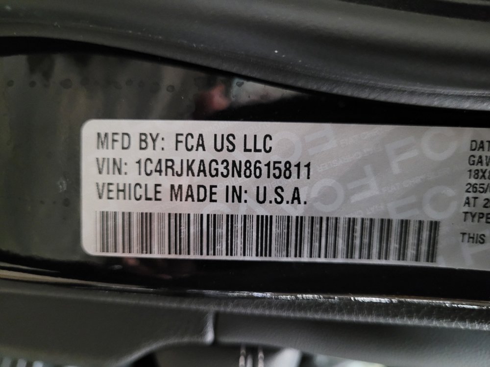 Used 2022 Jeep Grand Cherokee L Laredo w/ Luxury Tech Group I image 33