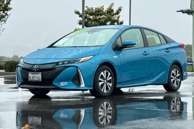 Used 2019 Toyota Prius Prime Plus FWD image 8