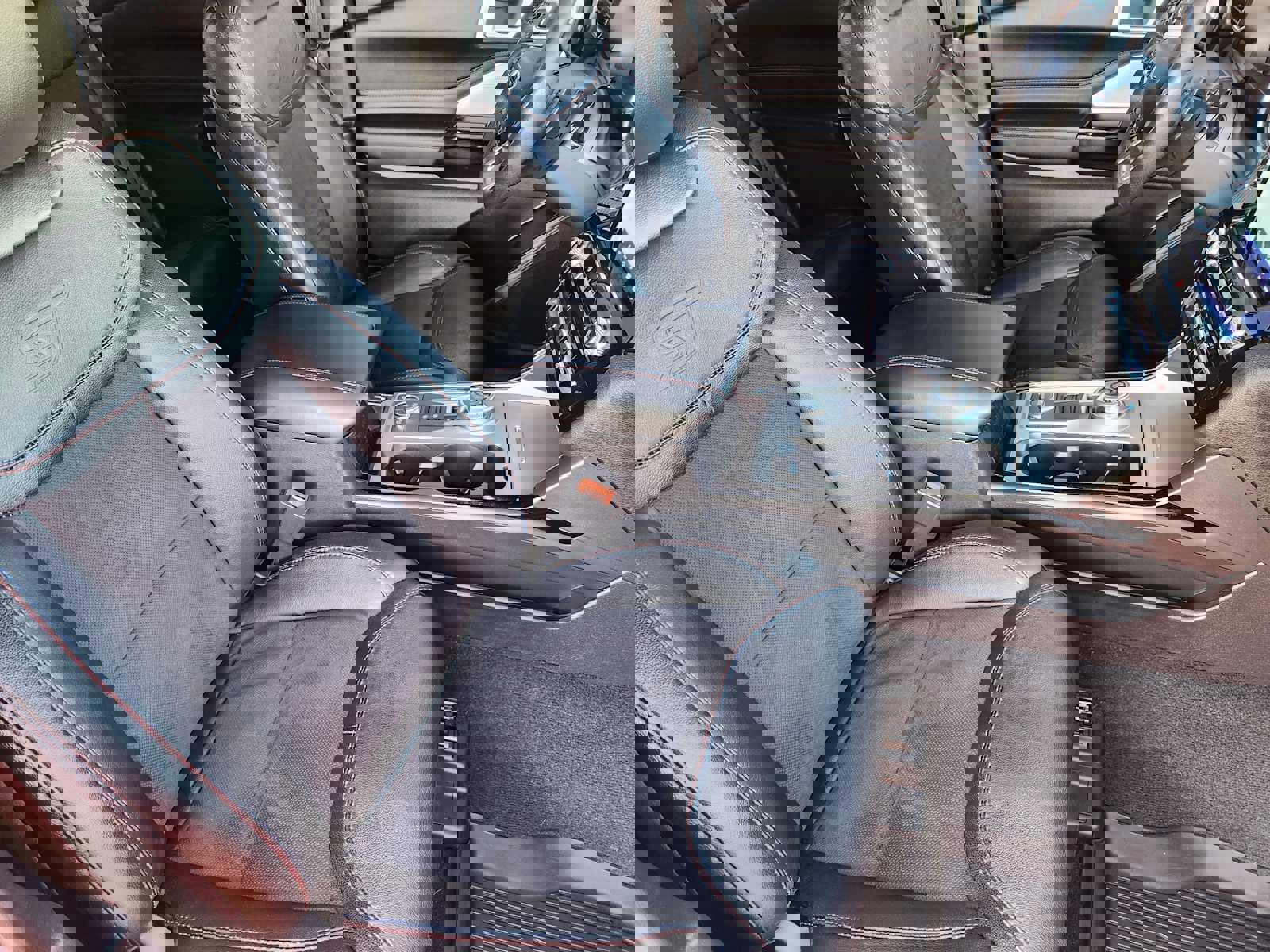 Used 2024 Ford Explorer ST w/ Equipment Group 401A image 15