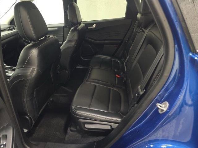 Used 2023 Ford Escape Platinum image 13