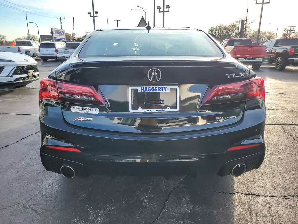 Used 2018 Acura TLX V6 w/ Technology & A-SPEC Pkg AWD/4WD image 4