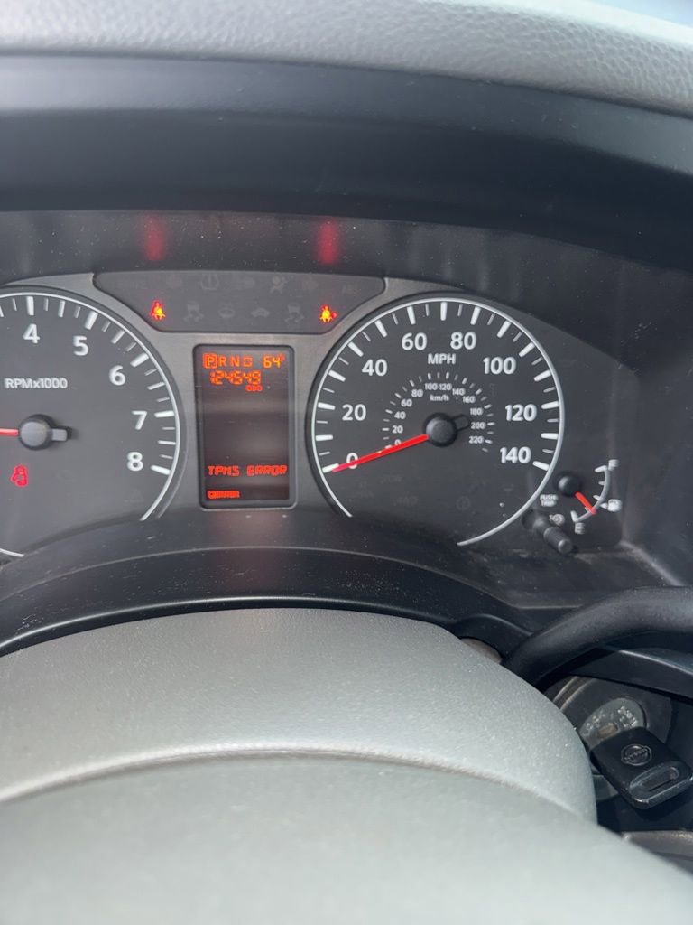 Used 2018 Nissan NV 2500 SV RWD image 22
