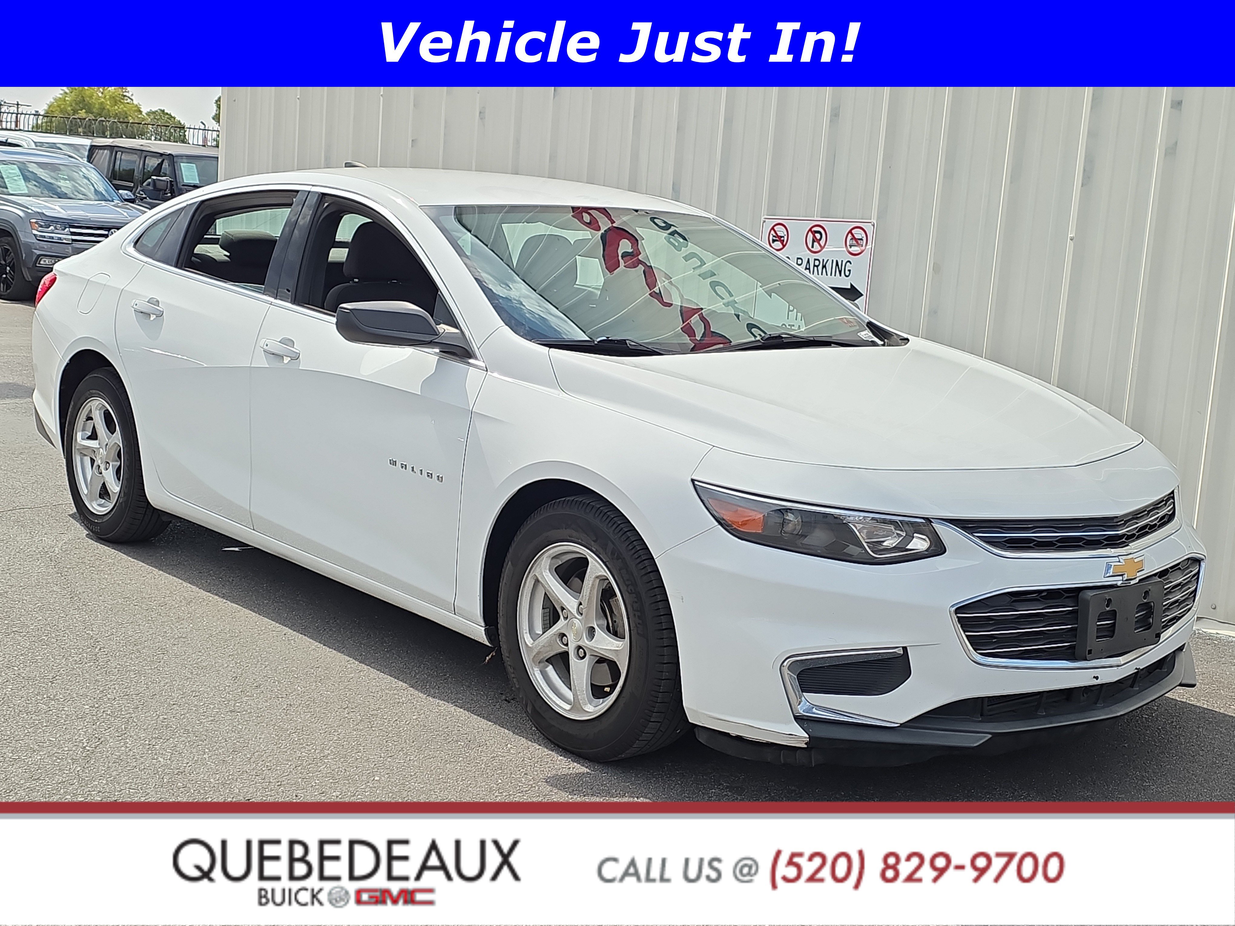 Used 2018 Chevrolet Malibu LS FWD image 1
