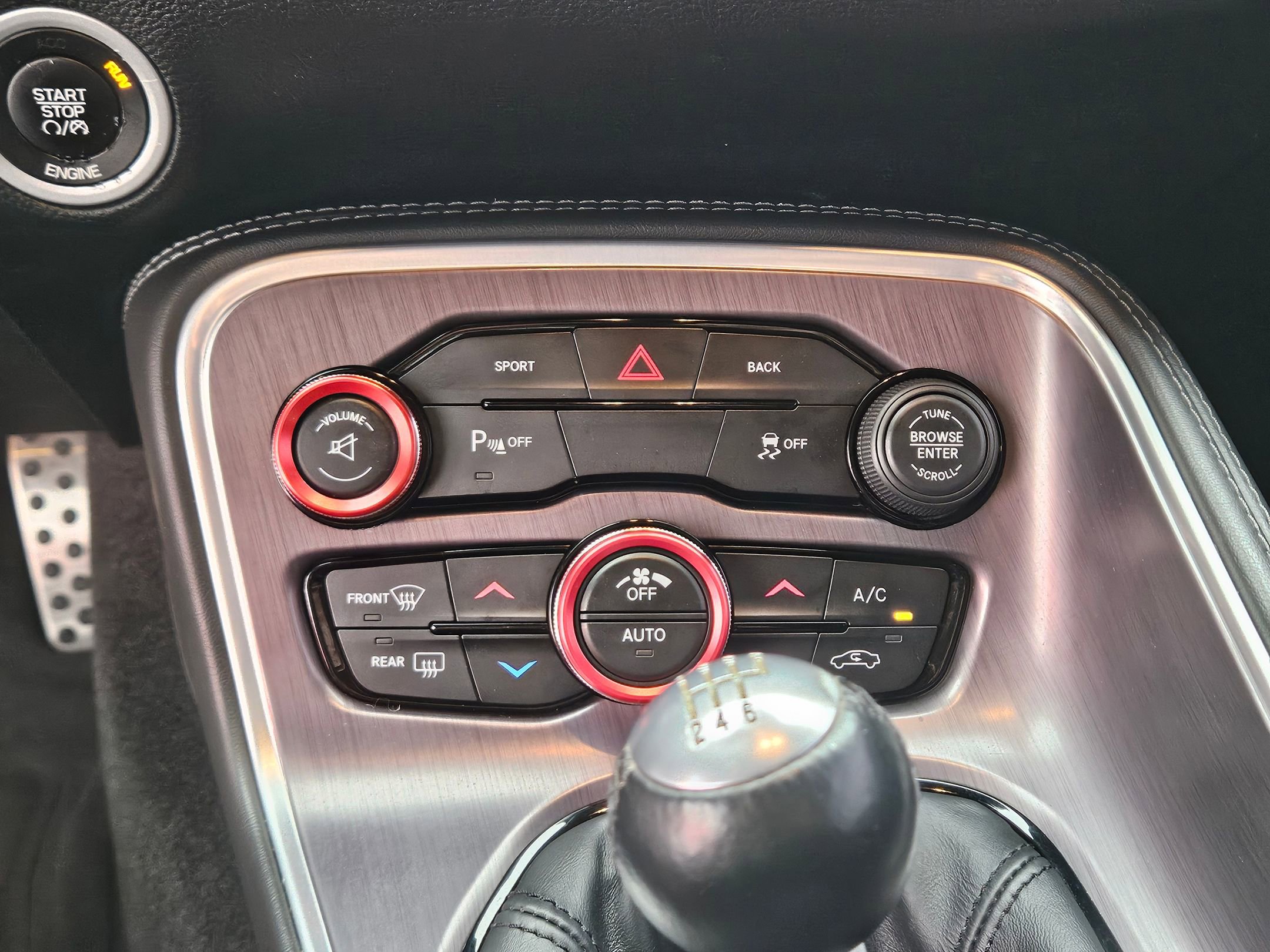 Used 2015 Dodge Challenger R/T w/ Quick Order Package 22B R/T image 14