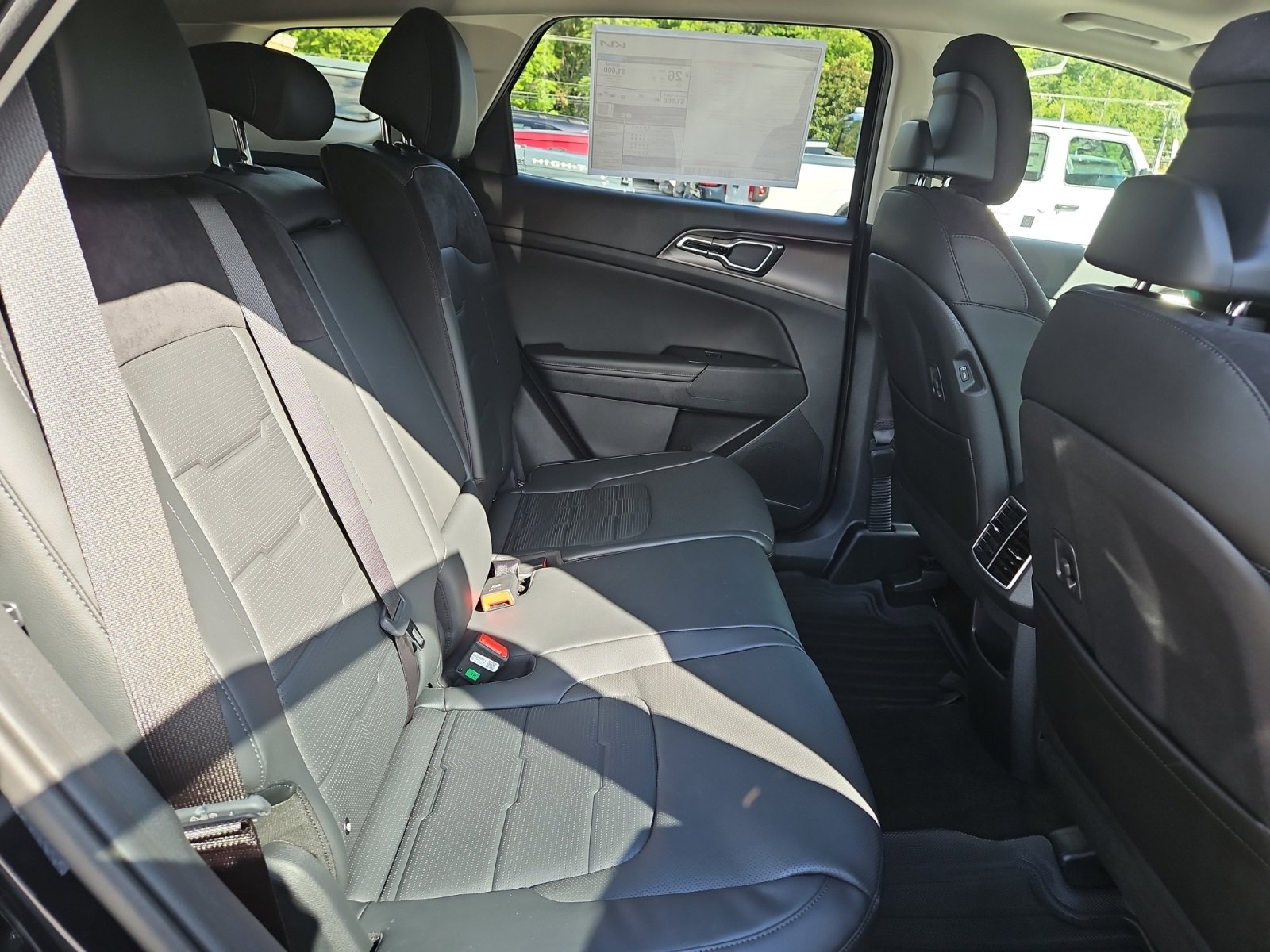 New 2026 Kia Sportage SX image 17