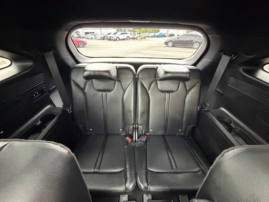 Certified 2025 Kia Sorento SX Prestige AWD/4WD image 34