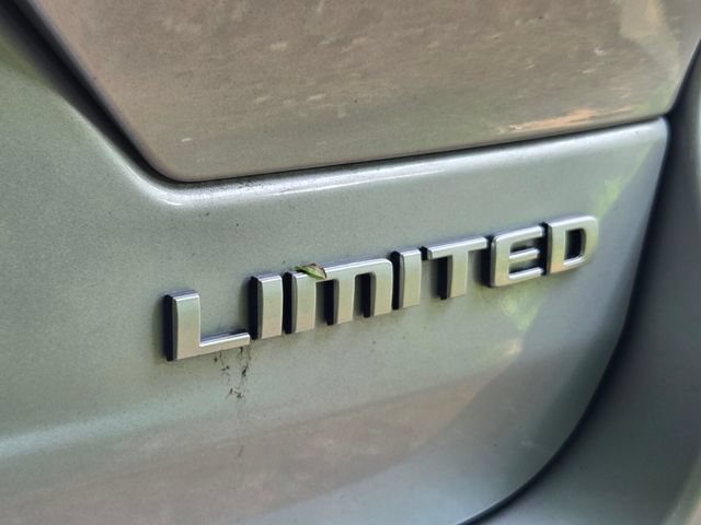 Used 2025 Jeep Grand Cherokee Limited RWD image 14