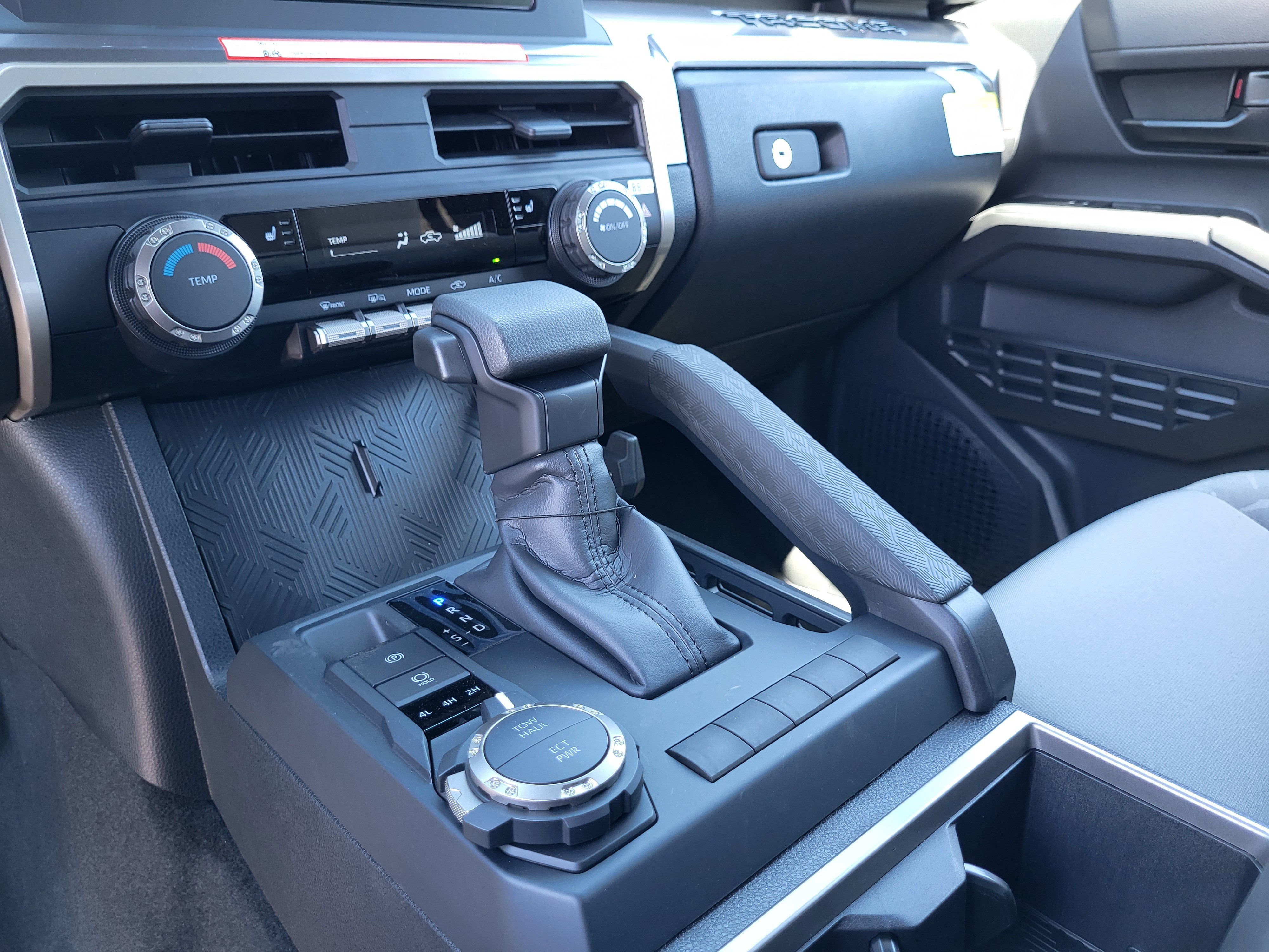 New 2026 Toyota Tacoma SR5 AWD/4WD image 16