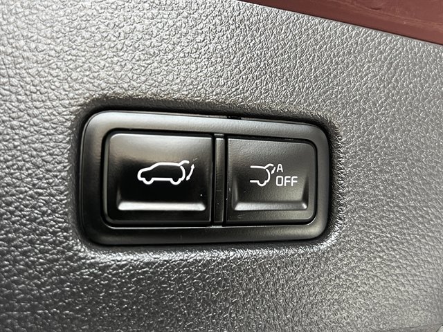 Used 2024 Kia Carnival SX Prestige image 25