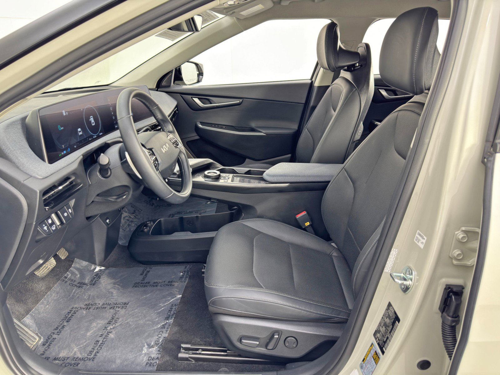 Used 2023 Kia EV6 Wind image 15