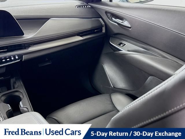 Used 2025 Cadillac XT4 Premium Luxury AWD/4WD image 30