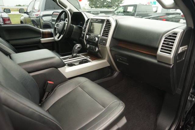Used 2015 Ford F150 Lariat w/ Equipment Group 502A Luxury RWD image 18
