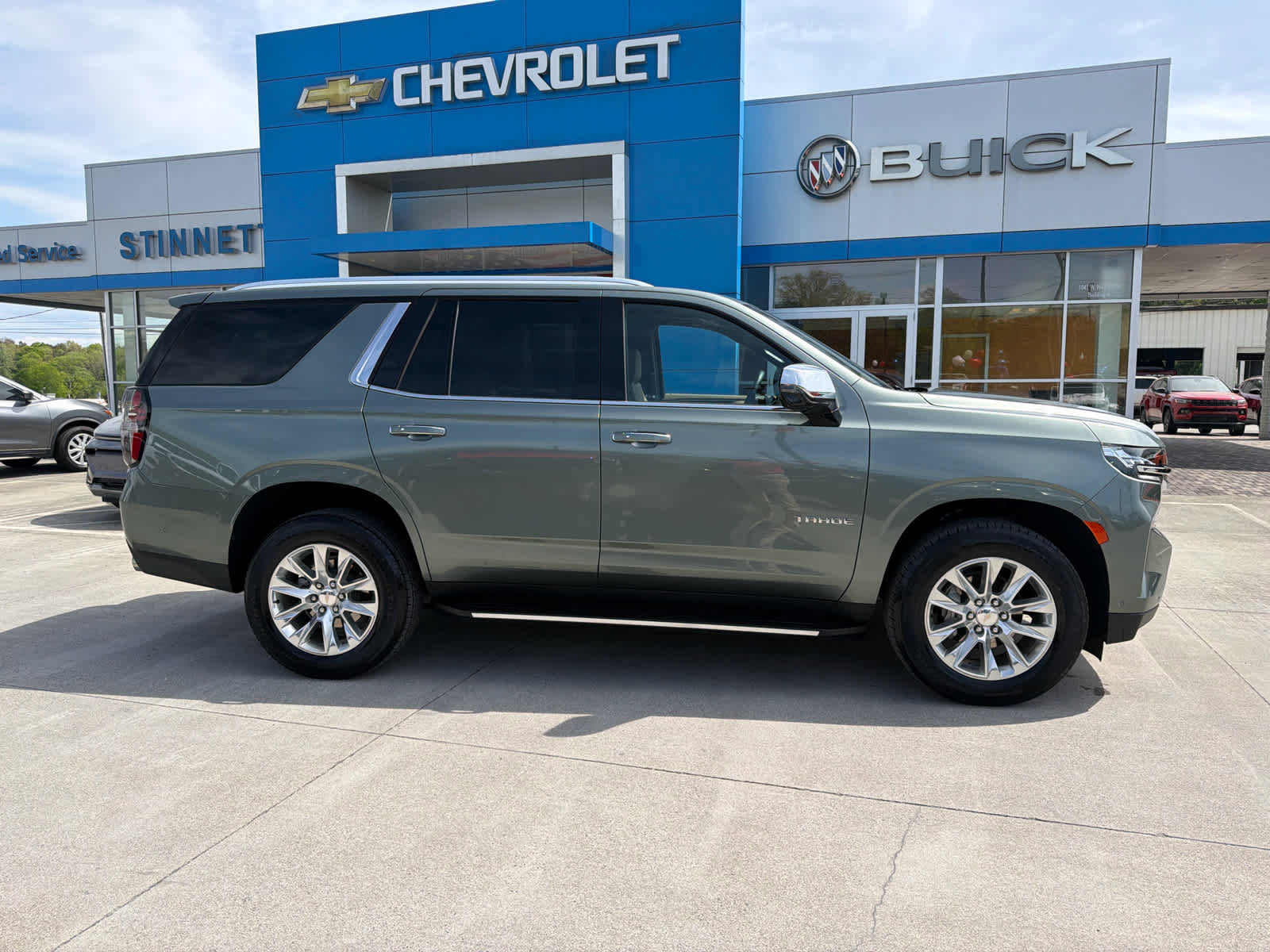 Used 2023 Chevrolet Tahoe Premier w/ Advanced Technology Package image 5