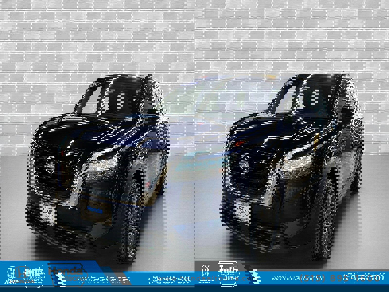 Used 2025 Nissan Pathfinder SV