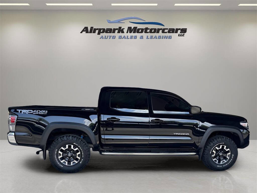 Used 2023 Toyota Tacoma TRD Off-Road image 6