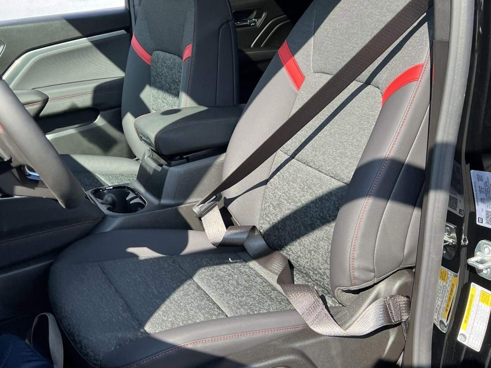 New 2025 Chevrolet Colorado Z71 w/ Midnight Edition image 7